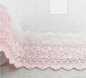 Preview: Bestickter matter Tüll mit Blumen pro Meter rosa