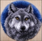 Preview: Craft Buddy LH02 Wolf 45 x 45 cm Latch Hook Round Rug Kit Set für runden Teppich