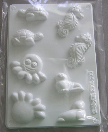 Preview: Hobbyfun Seifengießform Seife Maritim 8 3-D Motive
