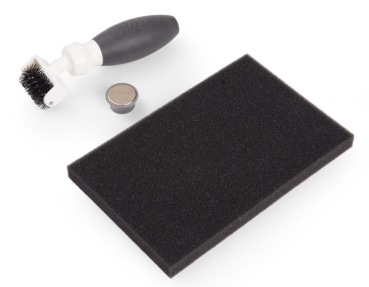 Sizzix Die Brush w/Magnetic Pickup Tool