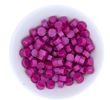 Preview: Spellbinder Wax Beads 100 Stück Fuchsia