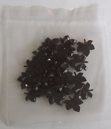 Steinchen schwarz