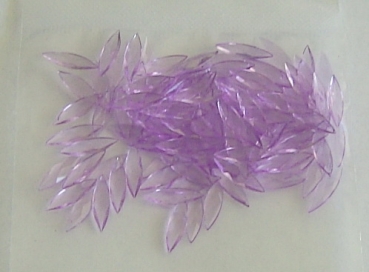 Transparente Steinchen violett