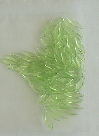 Transparente Steinchen hellgrün
