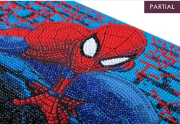 Preview: Craft Buddy CAK-MCU950M Framed Crystal Art Holzrahmen 22 x 40 cm Spiderman