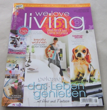 Living 08 / 2010