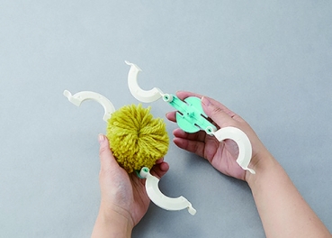 Preview: Clover Herstellungset für Pom-Poms