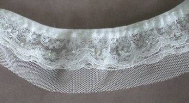 Elastische Tüllspitze mit Pailletten weiss 4,5 cm breit
