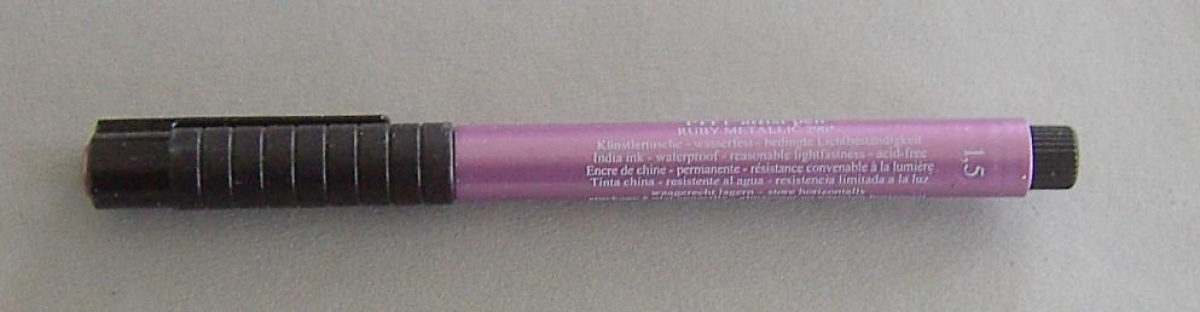 Faber-Castell Tuschestift PITT artist pen Farbe 290 ruby metallic