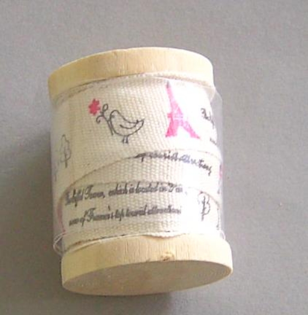 Hobbyfun Holz-Spule ca. 3,5 Meter Band mit Pariser Motiven