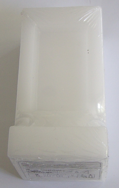 Wachskerze mit Nische 14 x 7 x 7 cm