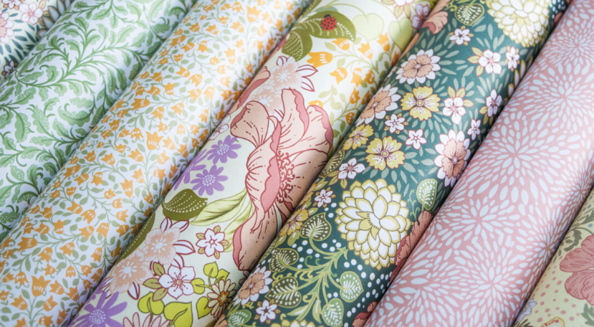 Craft Consortium 6 x 6 Inch Paper Pad Spring Gardens