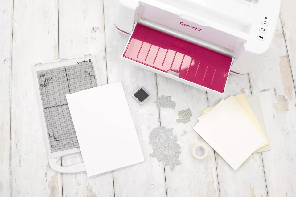Crafter's Companion Letter Press Set