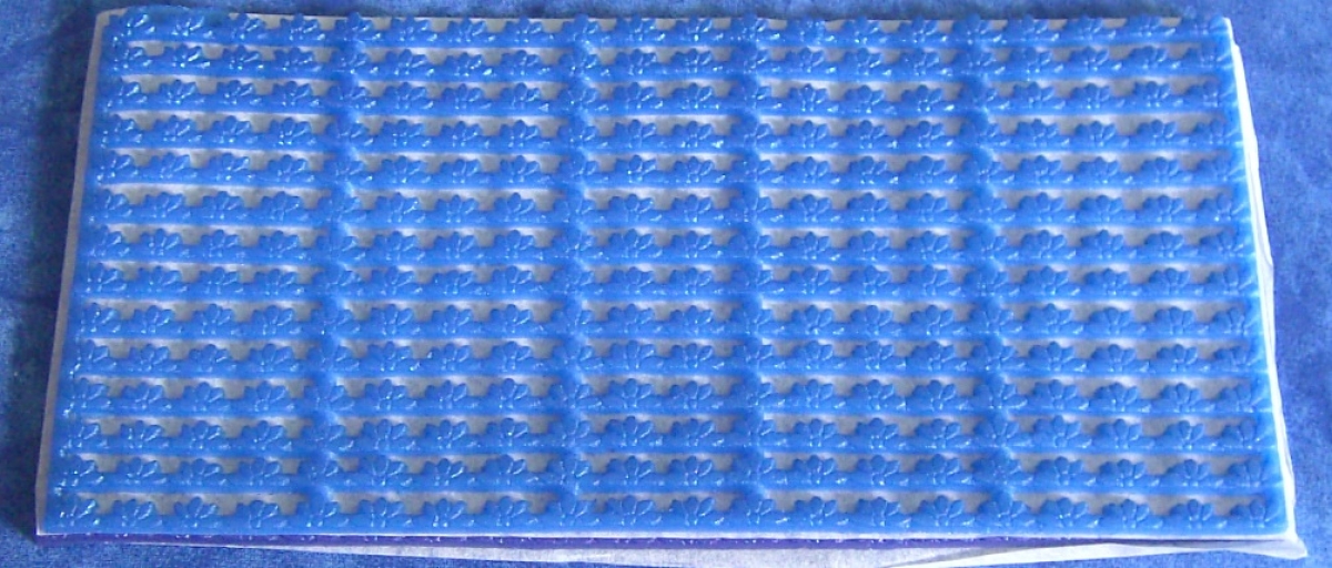 Wachs Platte mit Dekor Borten