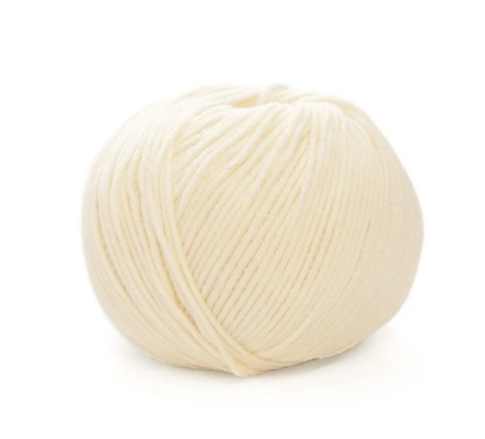 DMC Hollie 50 Gramm Farbe 003