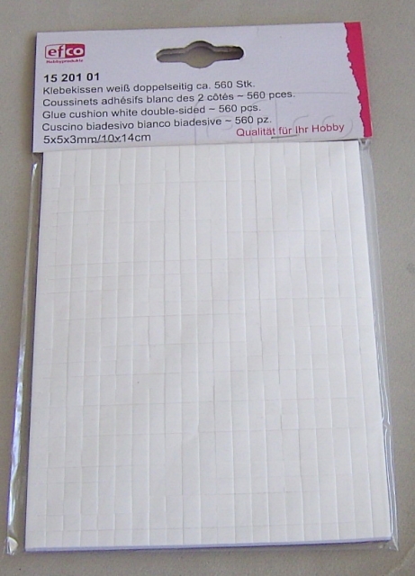 Klebekissen weiß 560 Stück 5 x 5 x 3 mm