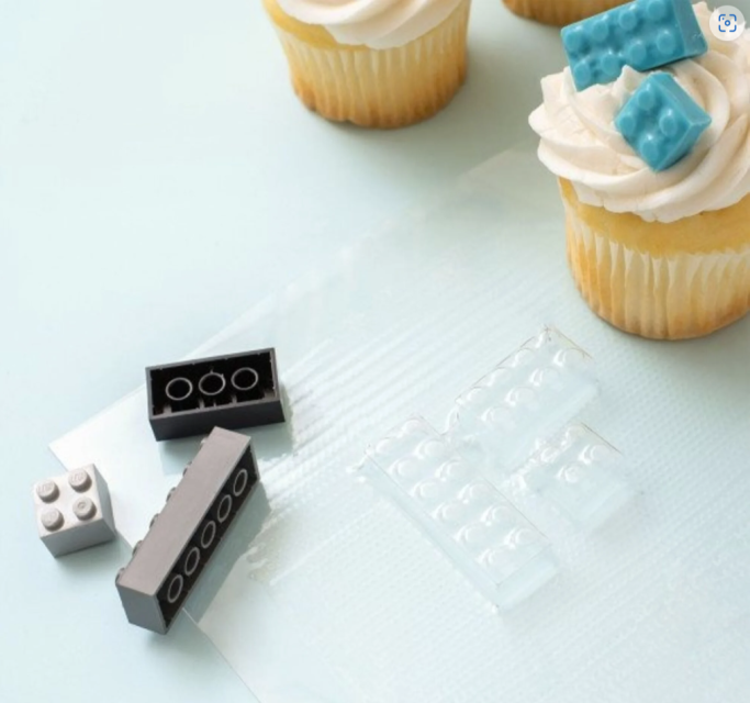 We R Makers Mold Press EU Plug