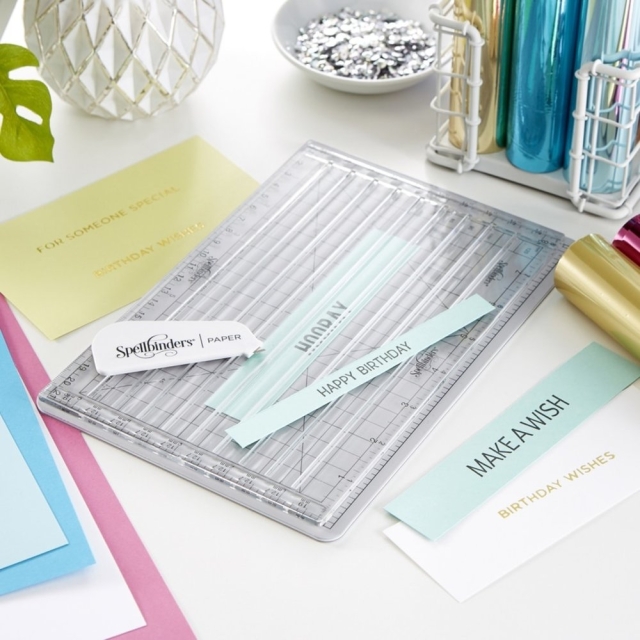 Spellbinders Quick Trimmer