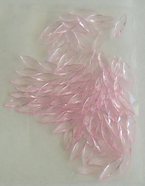 Transparente Steinchen rosa