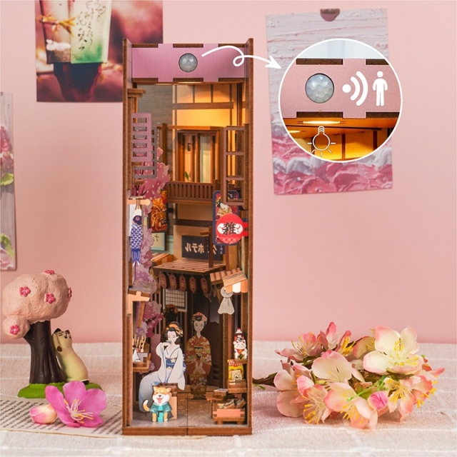 TONECHEER DIY Book Nook / Diorama Japanese Grocery Store