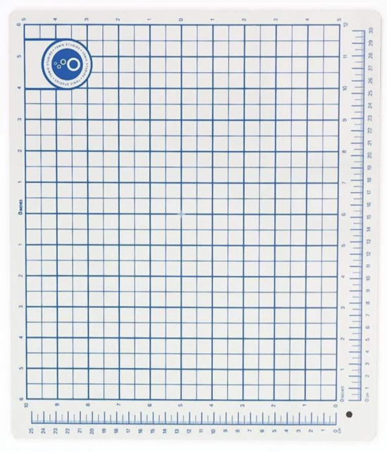 Tonic Studios Magnetic Crafter's Platform (incl. 2 magnets)