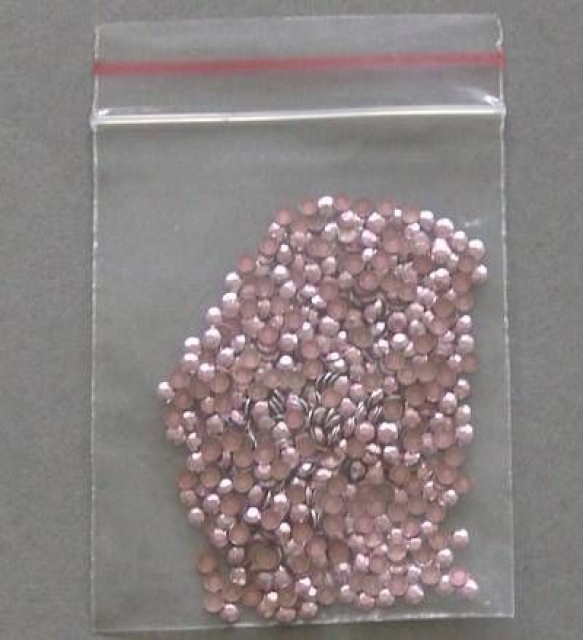 VIVA Bügelnieten 3 mm pink