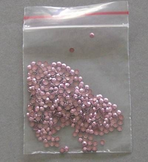 VIVA Bügelnieten 3 mm lila