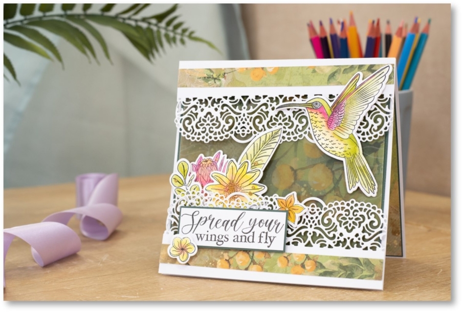 Crafter's Companion 12 x 12 Inch (30,5 cm) Paper Pad Hummingbird