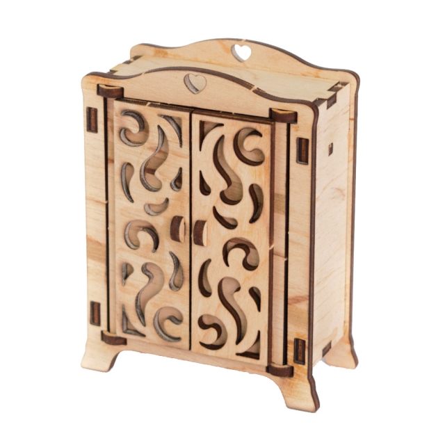 Schrank aus Holz
