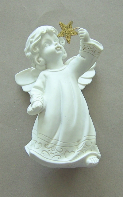 Engel mit Stern stehend