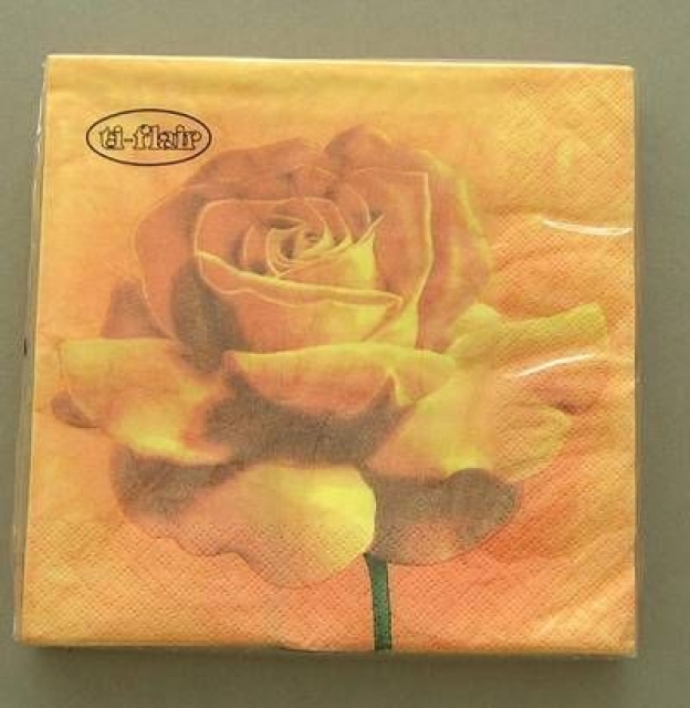Serviette Rosenblüte gelb je Stück