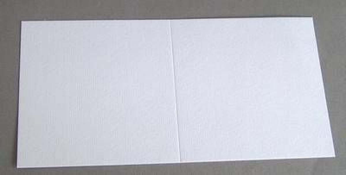 Quadratische Doppelkarte 125 x 125 mm weiss