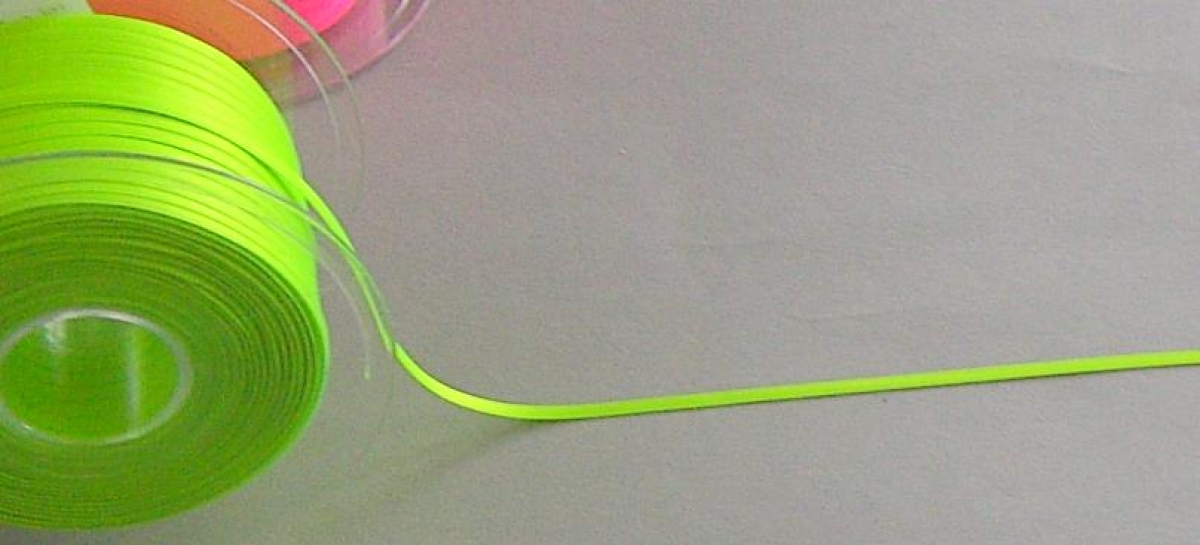 Satinband 3 mm breit pro Meter neongrün