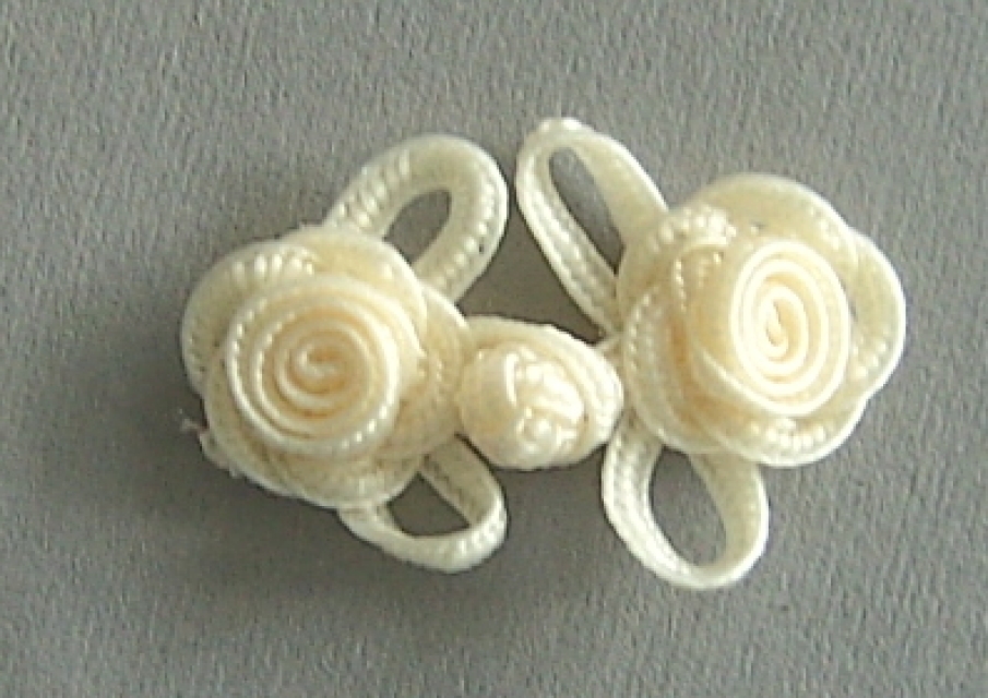 Posamentenverschluß elfenbein